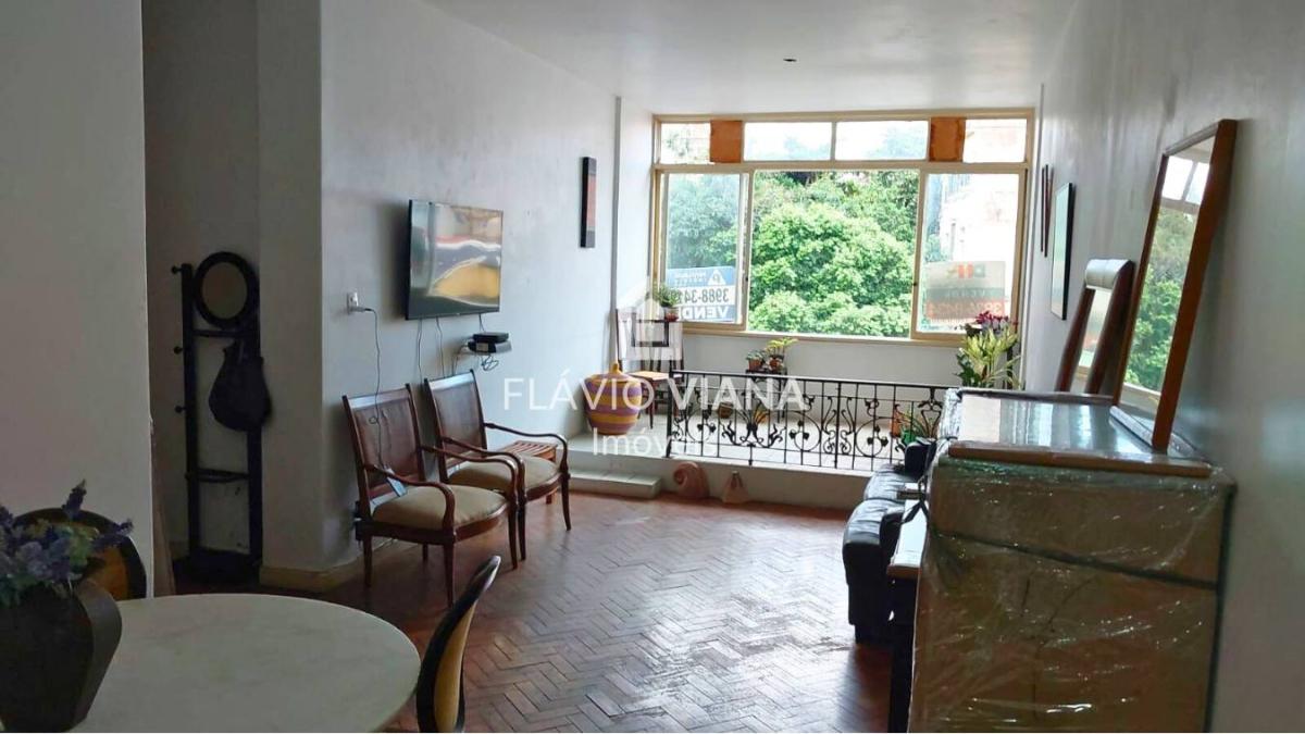 Apartamento com 3 quartos, 133m², Laranjeiras - FlávioViana Imóveis