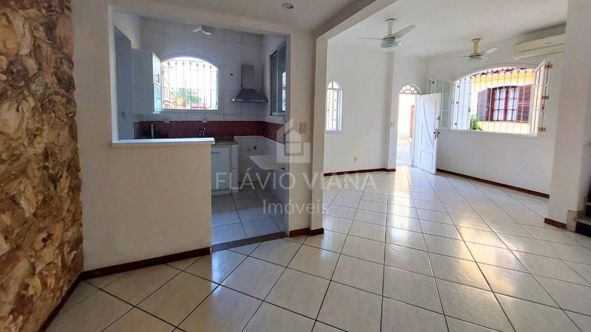 Casa de vila com 2 quartos, 80m², Méier - FlávioViana Imóveis